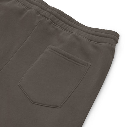 Woman pigment-dyed sweatpants